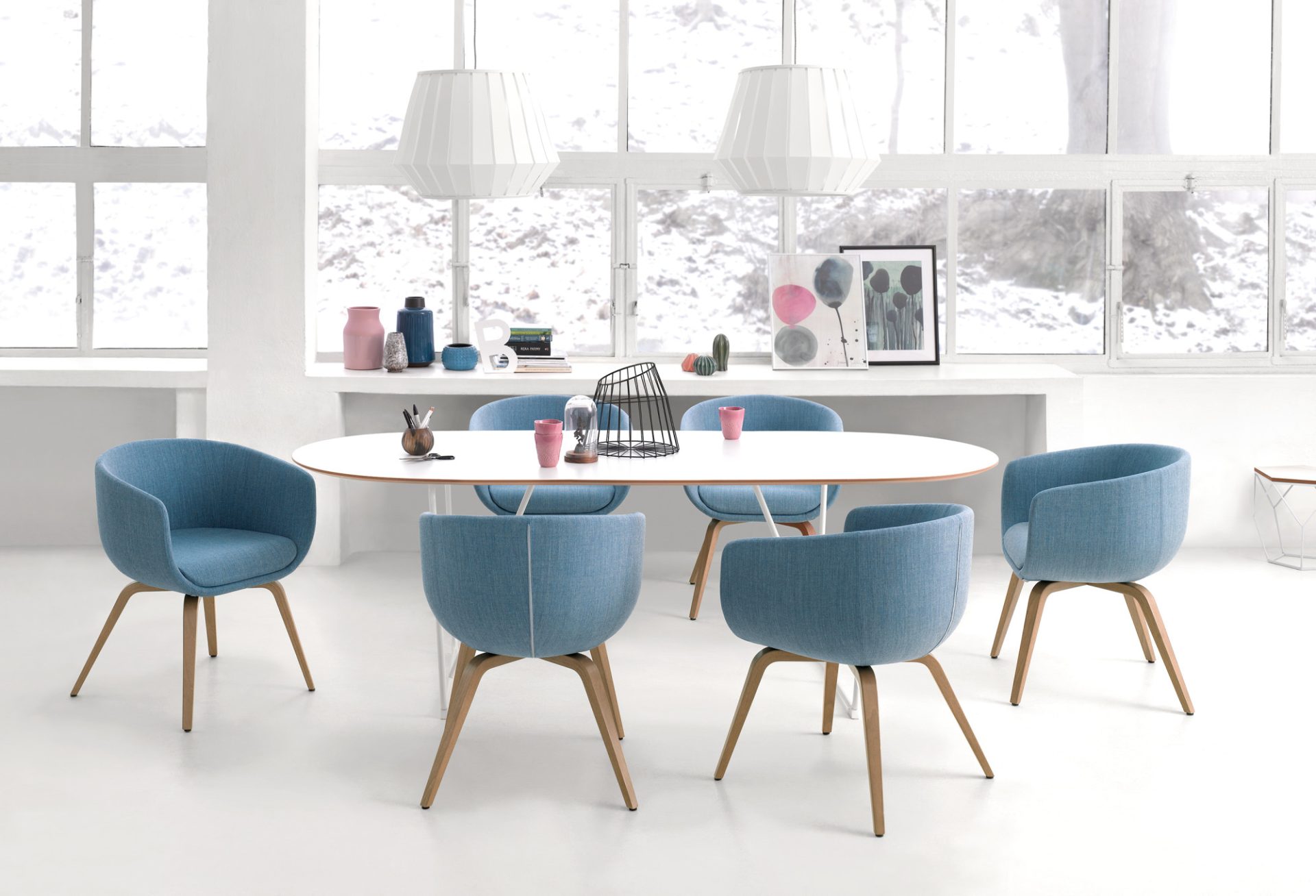 Nu - Chair3